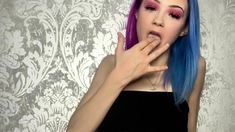 Brunette Solo Webcam Masturbation