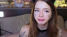 Amateur Webcam Teen Masturbates And Teases