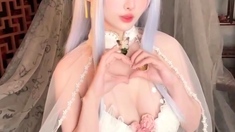 Rioko 凉凉子 – Albion Scent of Spring in the Red