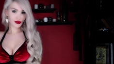 Amateur Preggo Hoe Toys Her Pussy Close Up In Fetish Solo