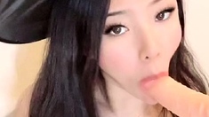 Big boob brunette masturbates on webcam